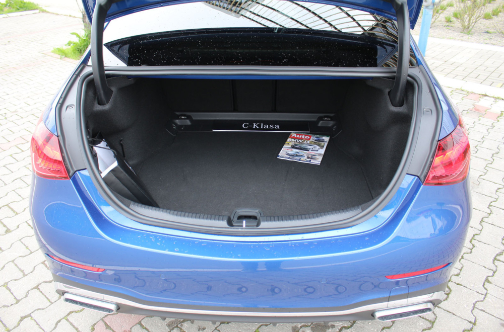 Test: Mercedes C 220d 4Matic – prestiž u kompakt izdanju