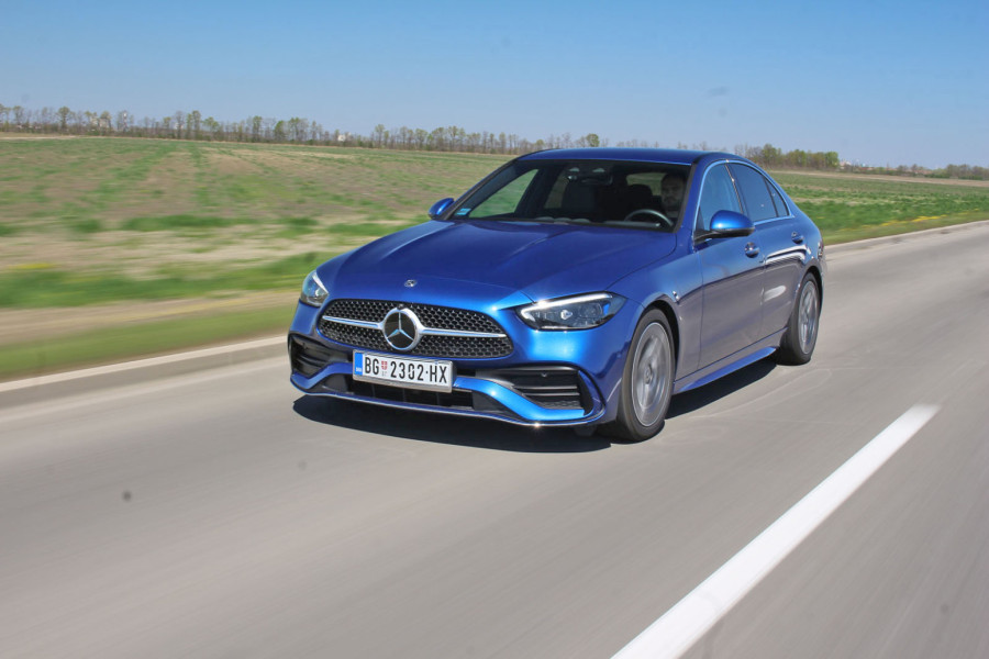 Test: Mercedes C 220d 4Matic – prestiž u kompakt izdanju