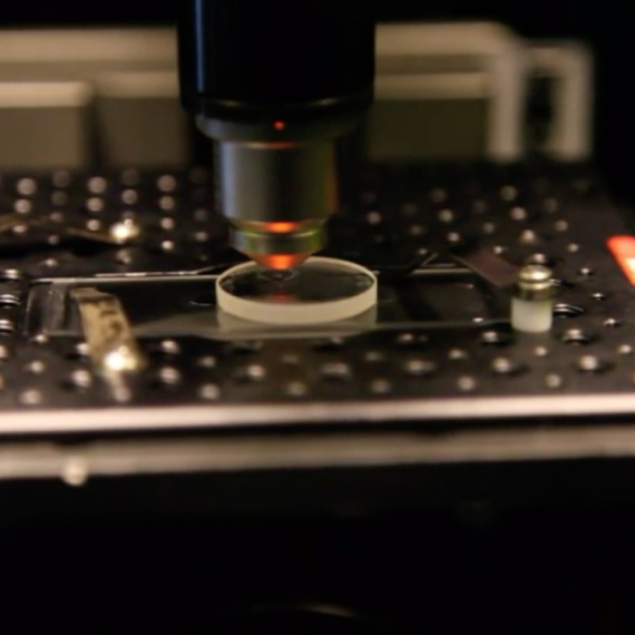 Ceo ljudski genom sačuvan na 5D memorijskom kristalu