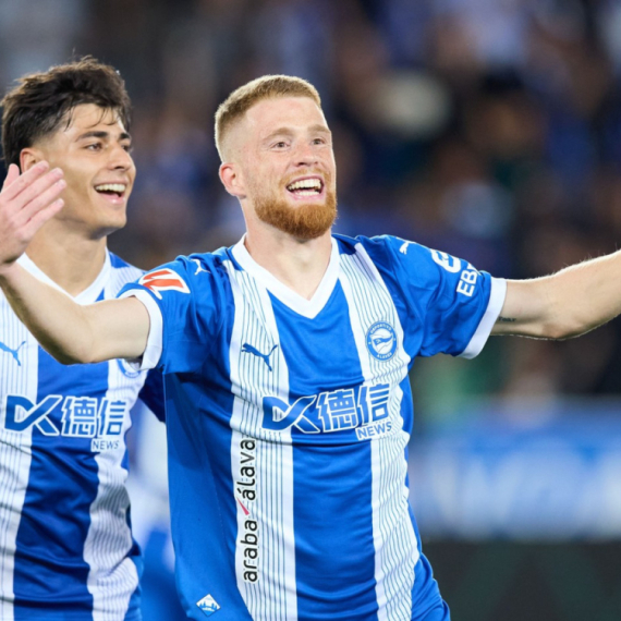 Elče prizemljen – prvi poraz hita LaLige