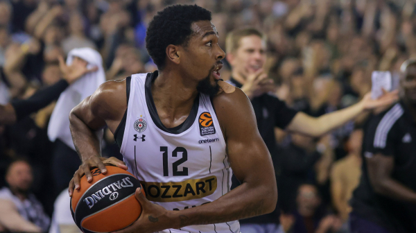 Amerikanac se izblamirao, Obradović u neverici VIDEO