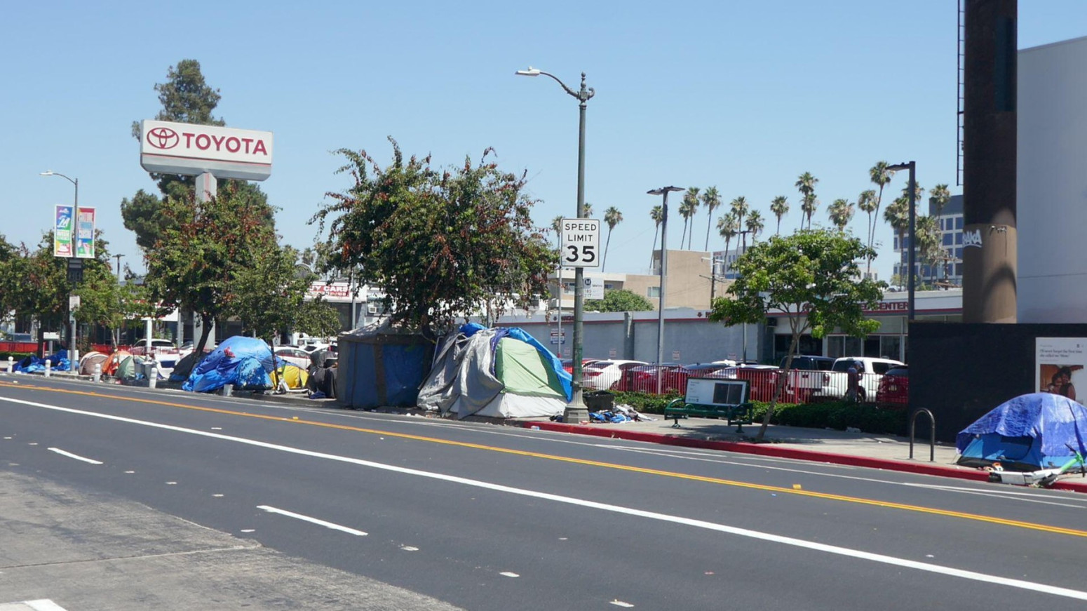 Strašni prizori sa ulica Holivuda zaprepastili svet VIDEO