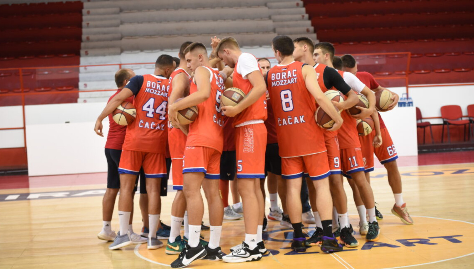 Čekali, čekali – i dočekali: Crno-beli protiv Borca koga samo čudo može da spase