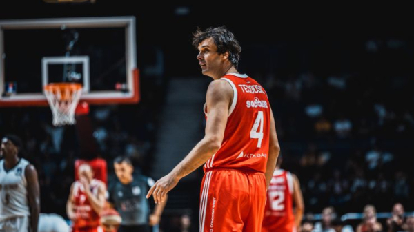 Zvezda u "Areni" – prvi put pred svojim navijačima