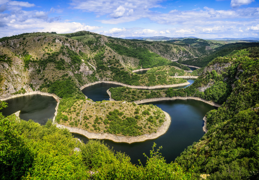 Skriveno blago Srbije: Nastalo ljudskom rukom, izgleda kao da nije sa ove planete FOTO