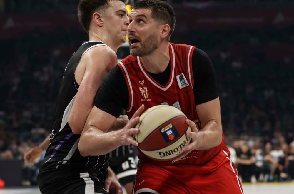 Gagić se posle poraza poklonio "grobarima" VIDEO