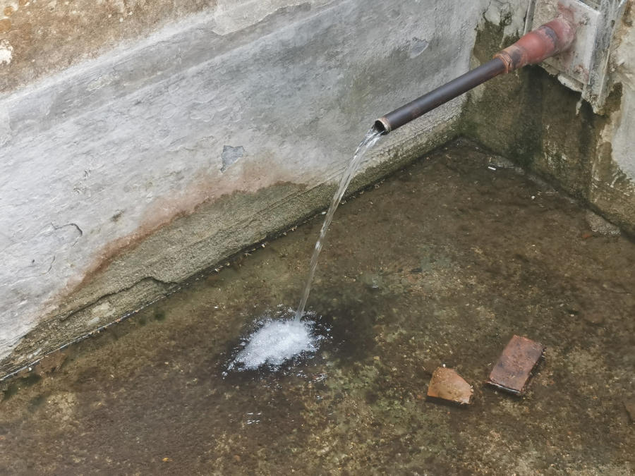 Propada čudesna banja između tri svetinje u srcu Šumadije: Mnogi su se ovde izlečili i ponovo prohodali FOTO