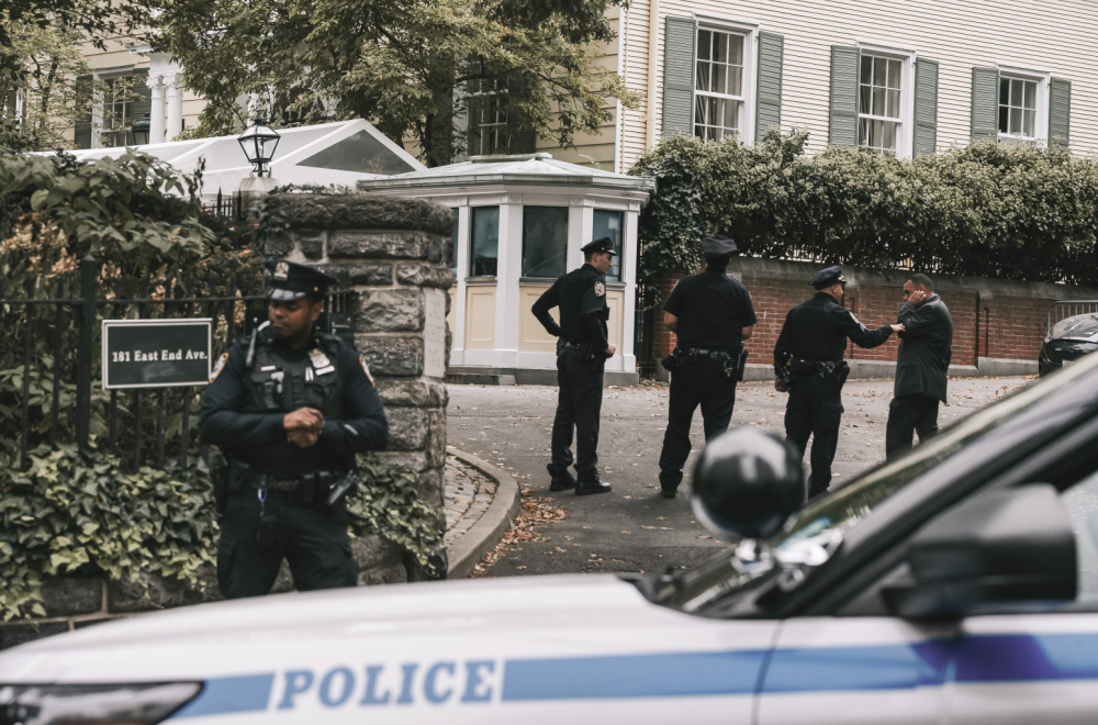 Preokret u slučaju gradonačelnika Njujorka: Stigla instrukcija – obustavite