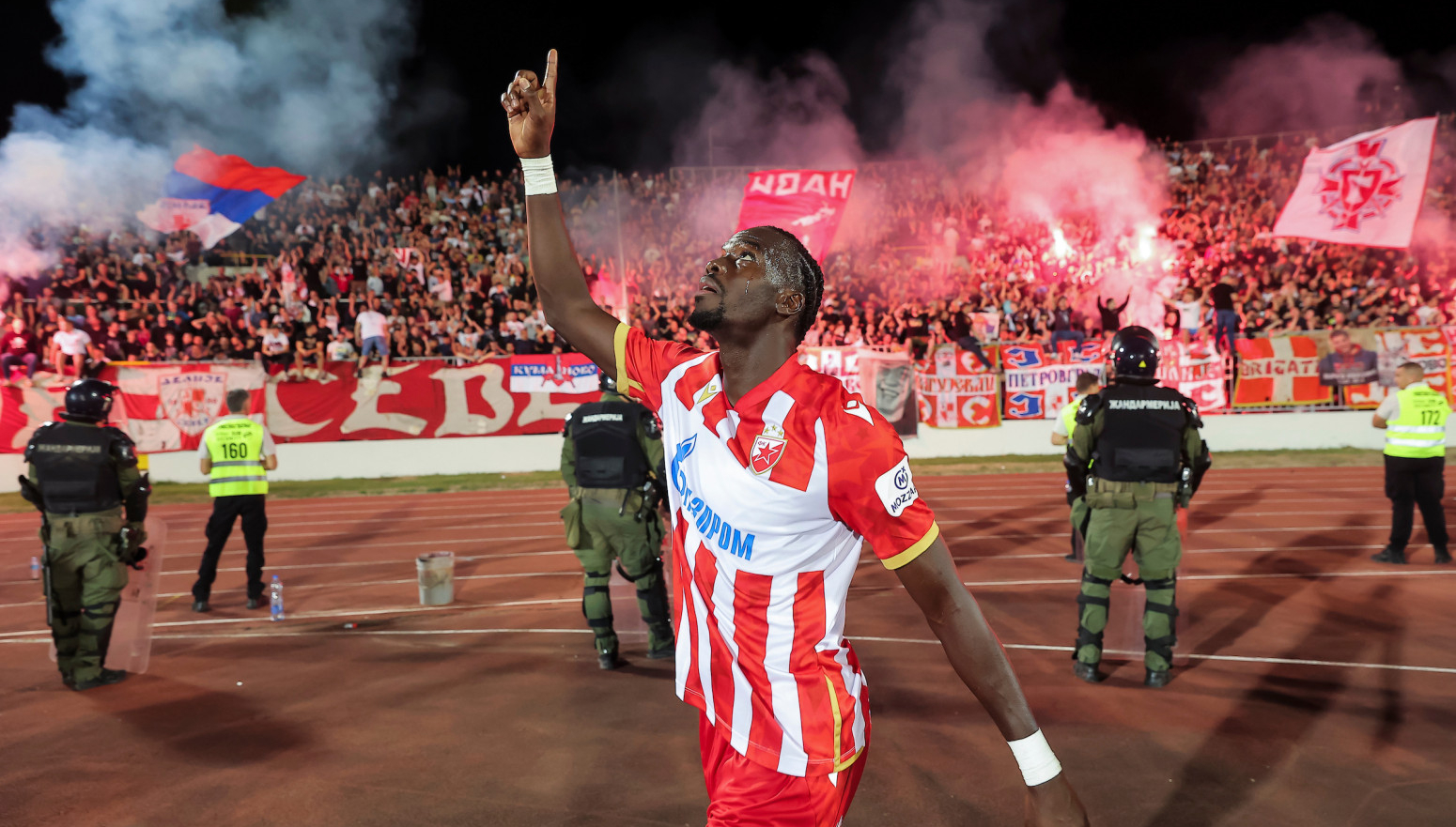 Zvezda predstavila treći dres – na njemu "JNA" FOTO