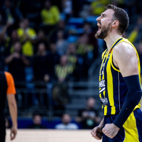 Gudurić režirao prvi poraz Žalgirisa u Kaunasu - Fener lider Evrolige