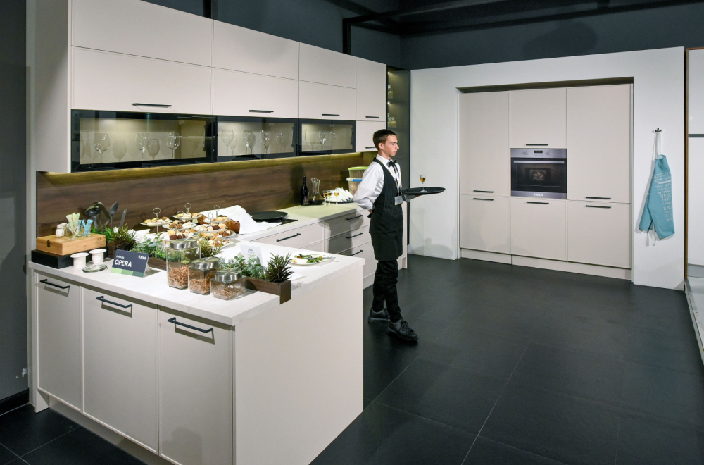 Počeo 10. Jelin kućni sajam u Jagodini: Došle kompanije iz regiona