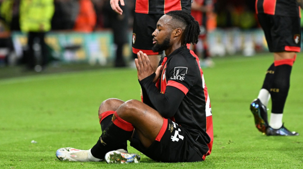 Bornmut razbio Sautempton, majstorija Semenja VIDEO