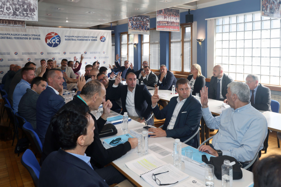 Ko su Čovićevi najbliži saradnici?