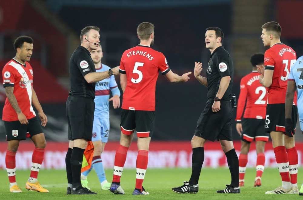 Suspendovan kapiten Sautemptona