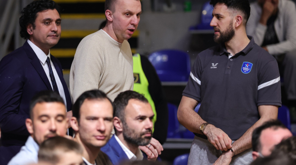 "Zvezda se baš pogubila, ni jednu ideju nisu mogli da sprovedu u delo"