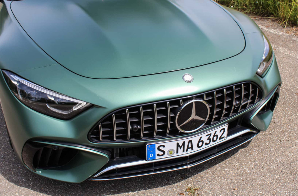 Loše vesti za giganta: Kina je Mercedesu "kamen u cipeli"