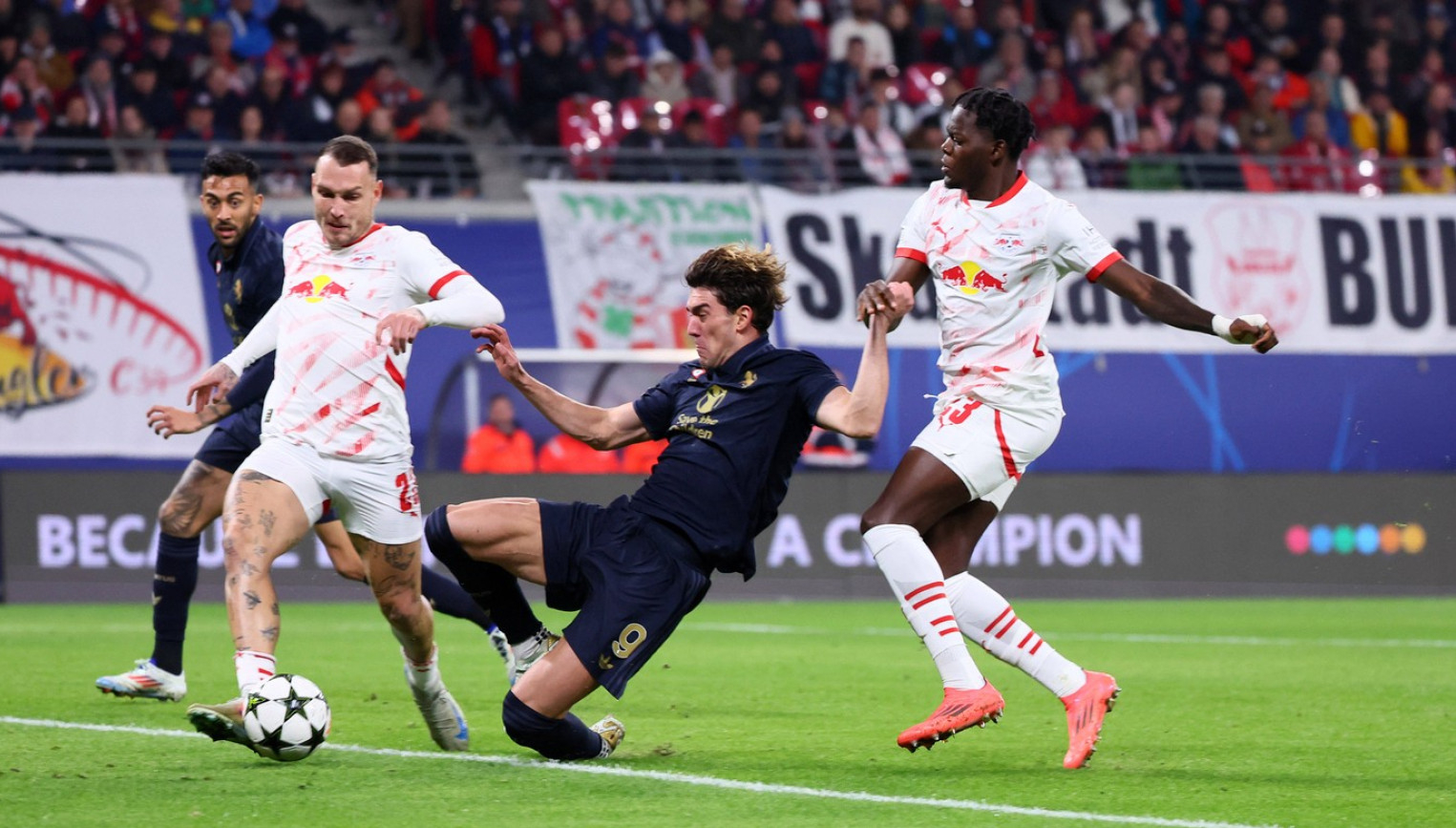 Vlahović trese mreže i u LŠ – jedna, pa druga golčina VIDEO