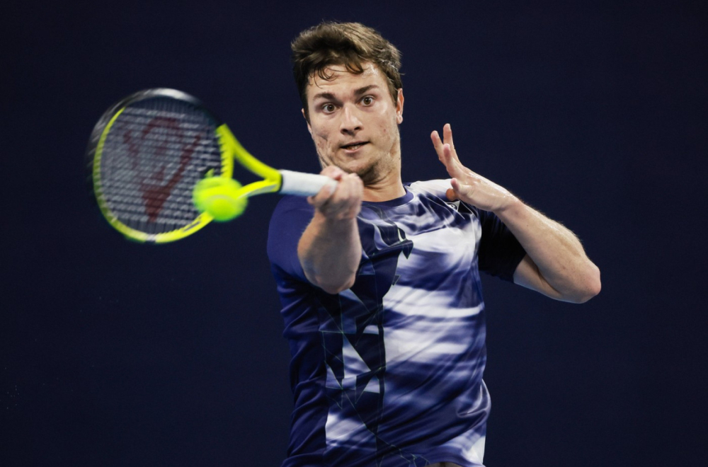 Kecmanović u četvrtfinalu Adelejda