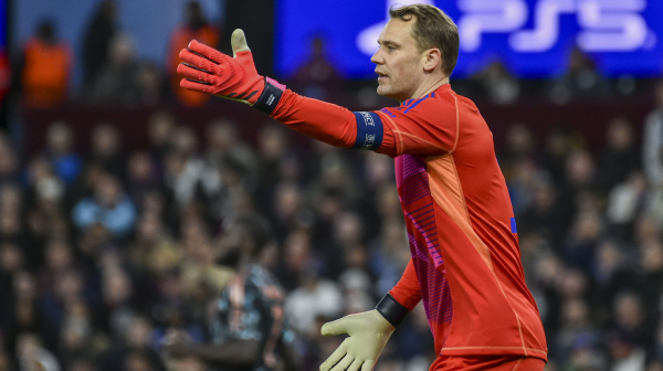 "Šta radi van 16 metara?"; Pljušte kritike na račun Nojera