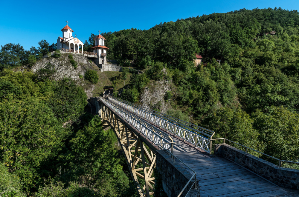 Ovo je jedna od najlekovitijih banja u Srbiji: Oduševila je strance, a tretmani su samo 500 dinara FOTO