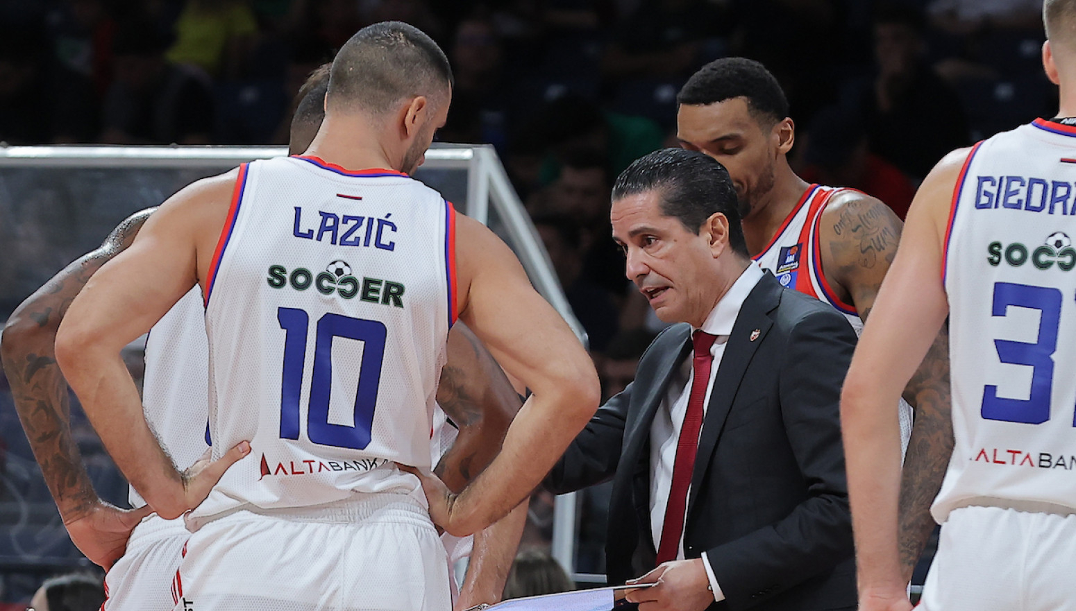 Zvezda pisala ABA: "Zašto 800 evra?"