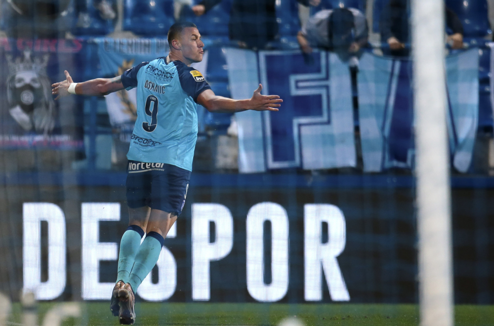 Crnogorac se osvetio igračima Barnlija VIDEO