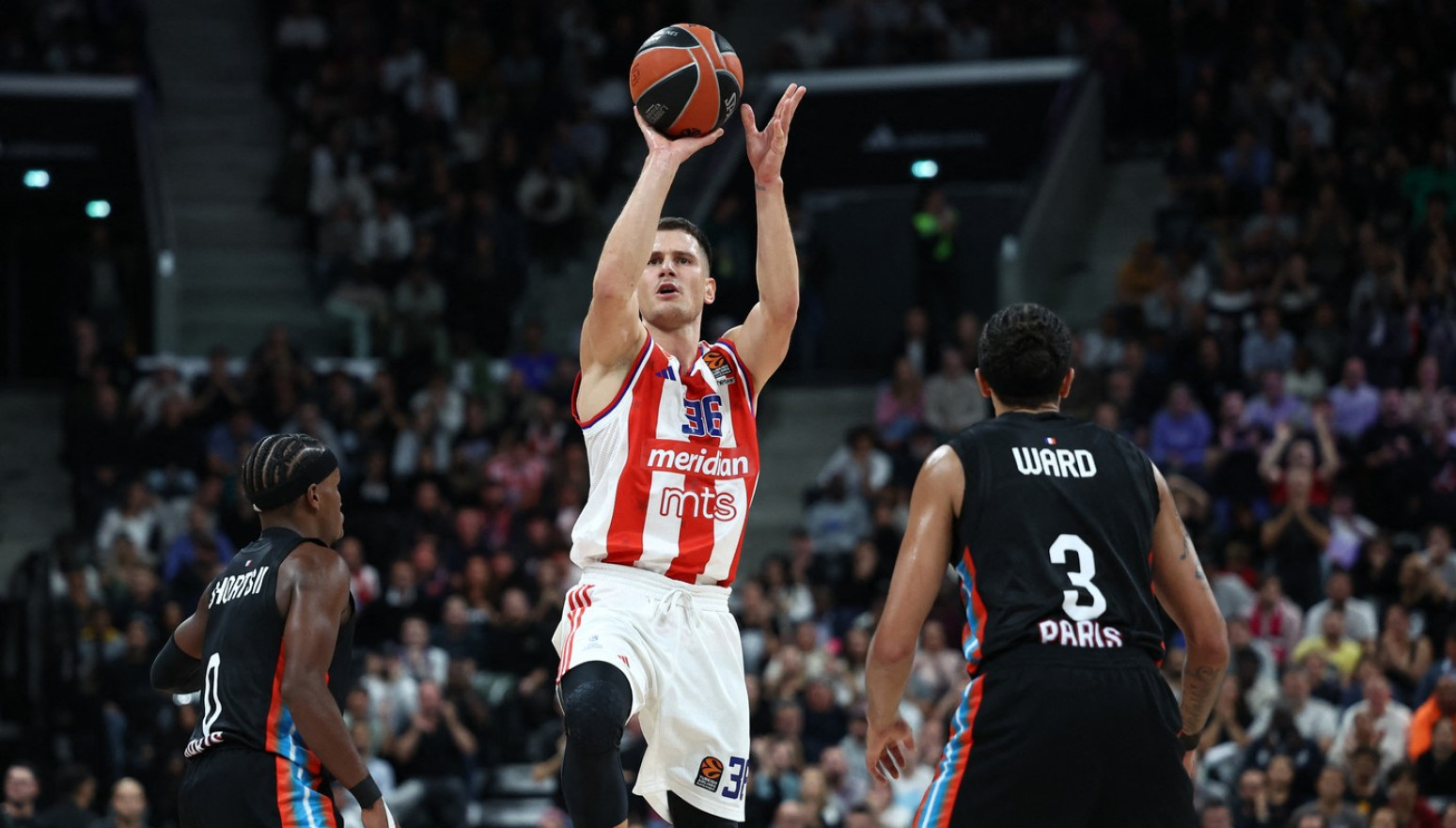 Nedović spasao Zvezdu – crveno-beli preživeli Pariz na startu Evrolige VIDEO