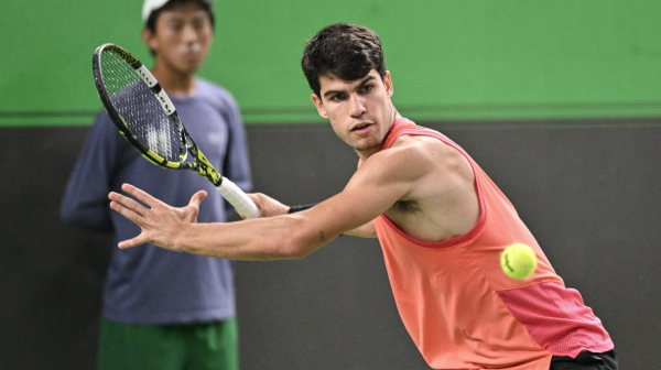 Vu mučio Alkarasa, ali Španac nastavio strašan niz VIDEO