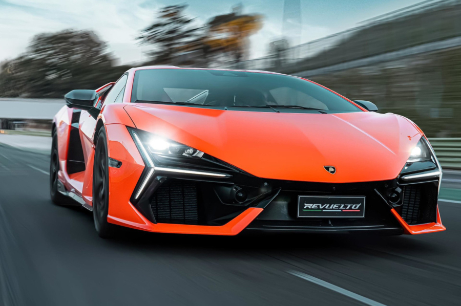 Kina uzvraća udarac? Preti carinama na luksuzne i sportske automobile iz EU