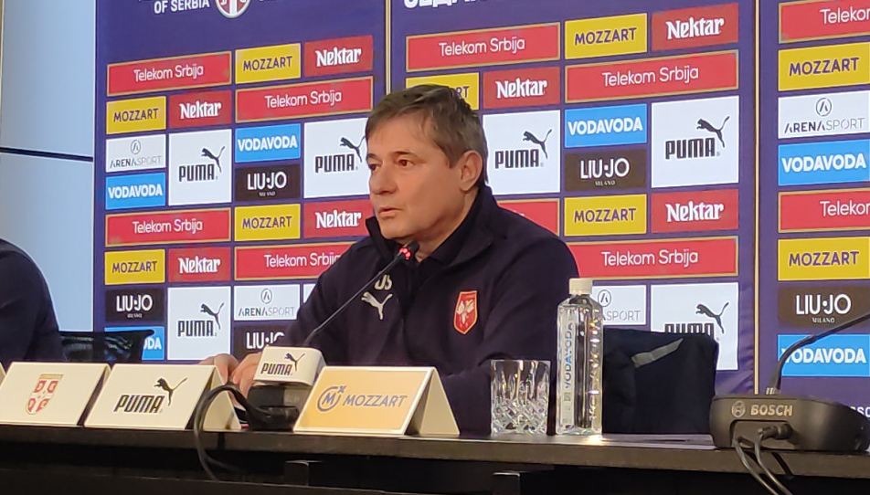 Piksi objasnio zašto nema Vlahovića i SMS VIDEO