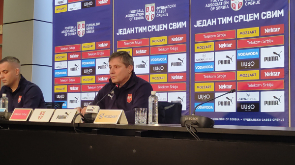 Piksi objasnio zašto nema Vlahovića i SMS VIDEO