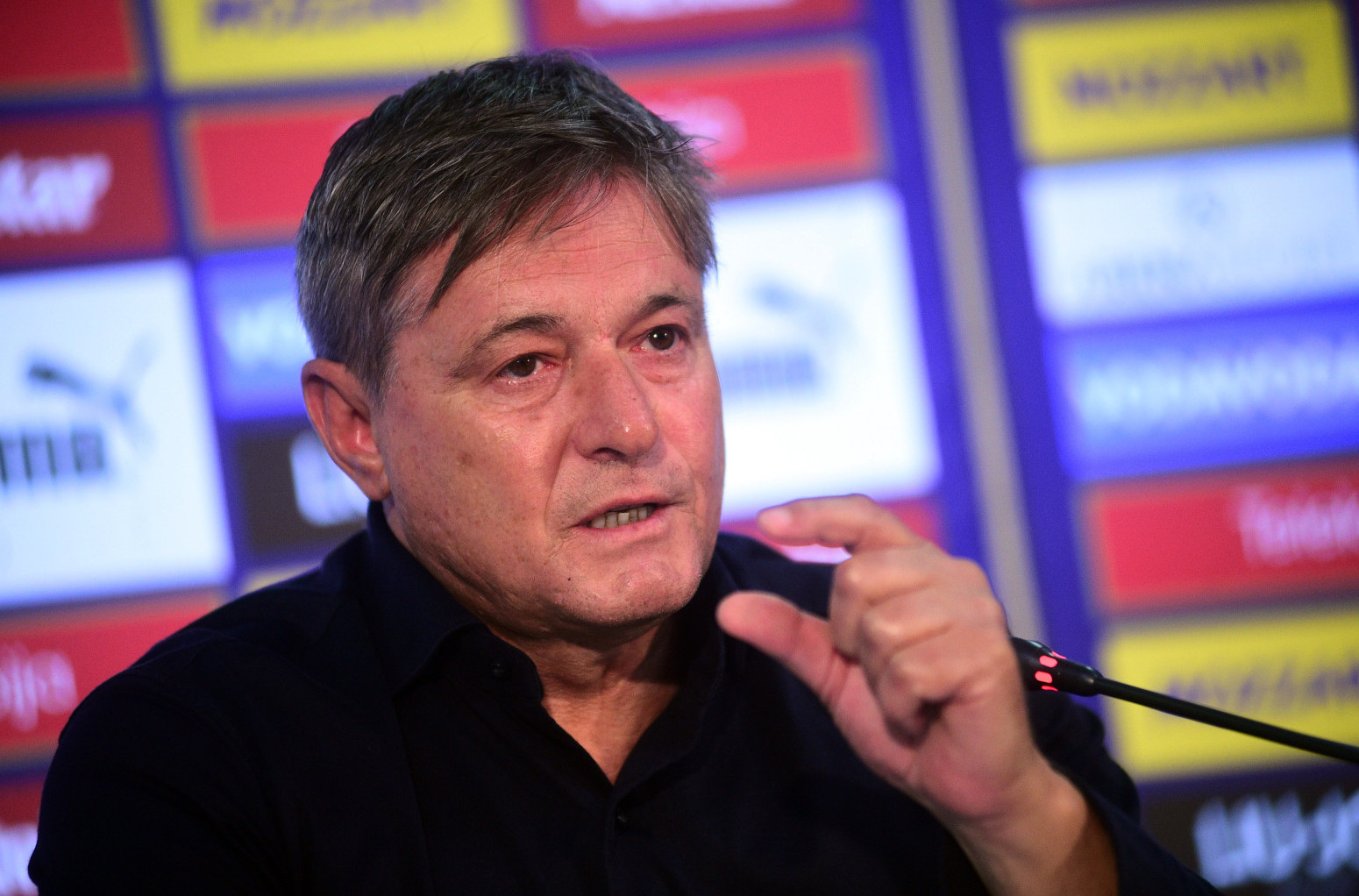 Piksi se raduje "prelepom stadionu u Tirani", ali: "Ne dolazi u obzir ništa osim fudbala"