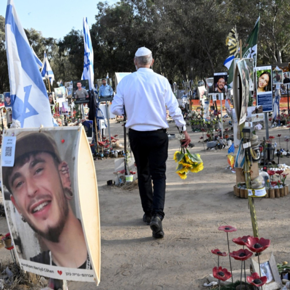 "Trampe, molimo Vas, ulog je previsok..."