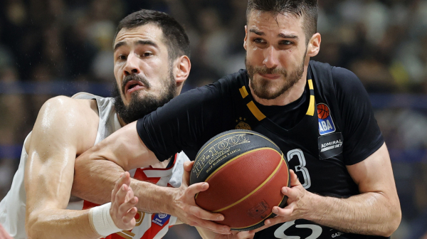 Rade Zagorac pregovara sa Italijanima