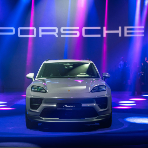 Srpska premijera: Električni Porsche Macan predstavljen u Beogradu FOTO