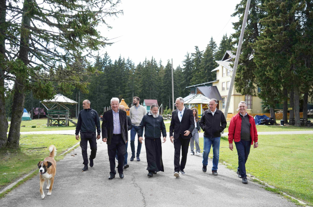 Ministar sporta u poseti Raški: Radimo na strategiji opstanka srpskog naroda na KiM i u sportskoj sferi FOTO