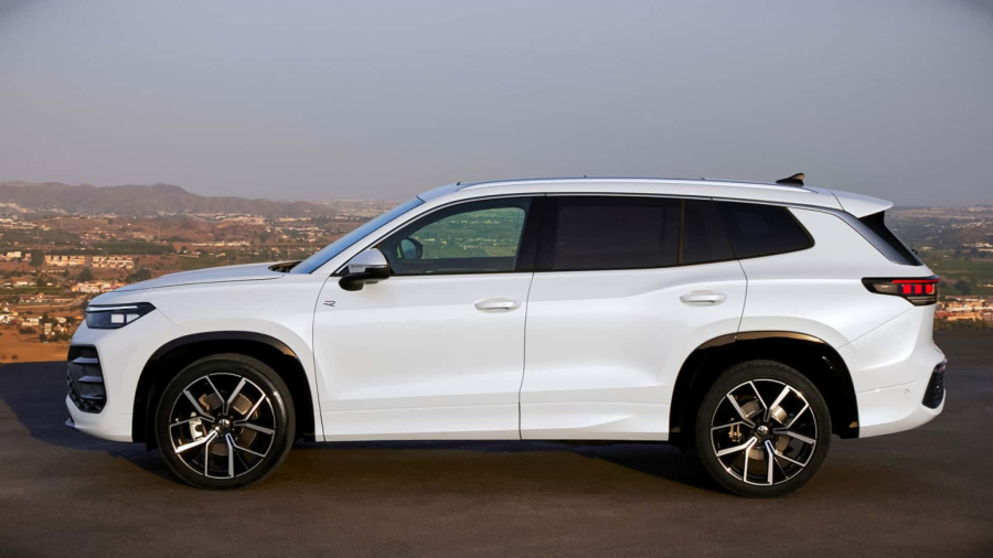 Duster ima Bigster, a Tiguan Tayron: Debitovao novi VW SUV sa 7 sedišta FOTO