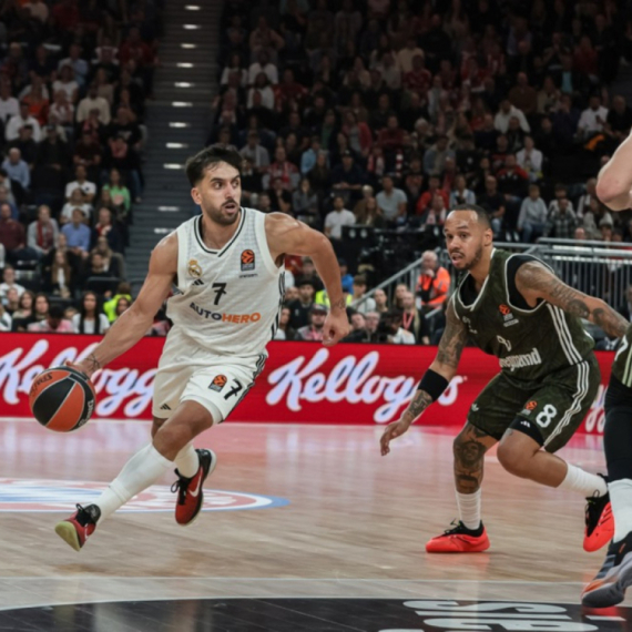 Veleobrt: Kampaco igra protiv Partizana!