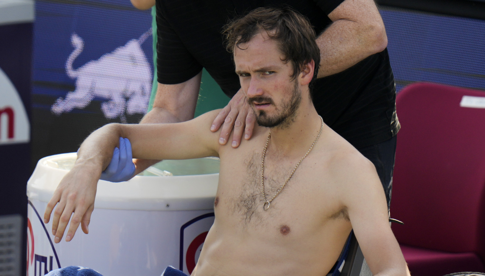 Medvedev: Rame je u redu, biću spreman za Sinera