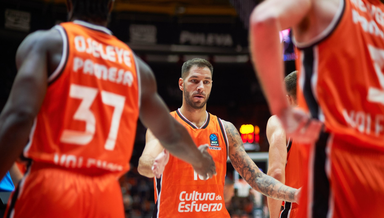 Valensija se namučila u Rumuniji – Jović sa 9as orkestrirao povratak sa -17