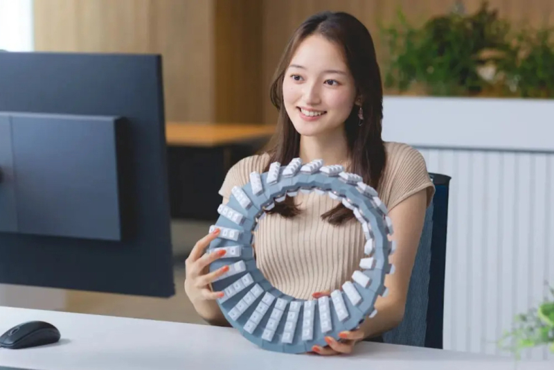 Nije šala: Google Japan je stvarno napravio ovu čudnu tastaturu FOTO