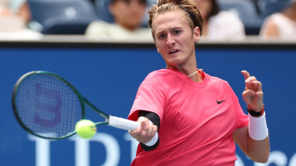 Korda opet morao na operaciju lakta FOTO