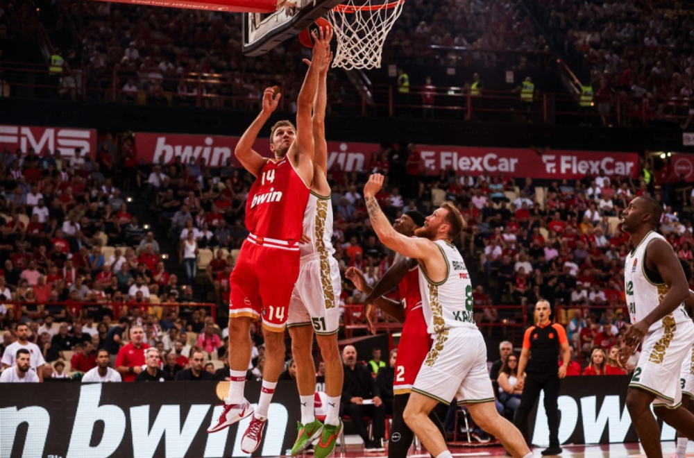 Vezenkov i Sako podelili MVP nagradu