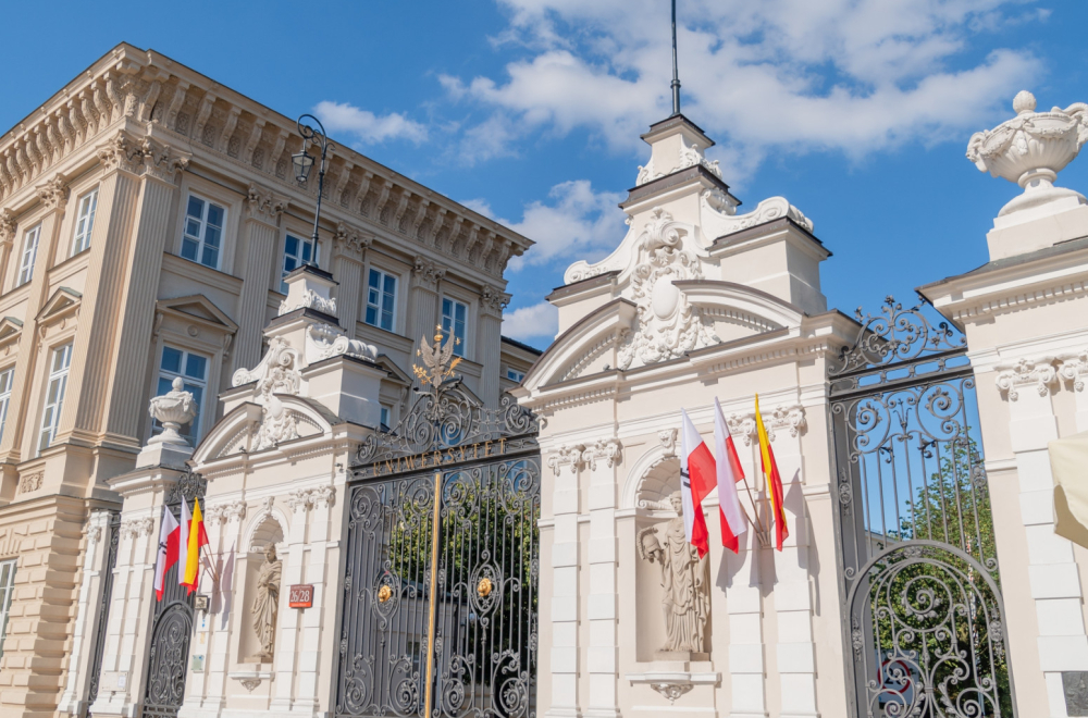 Stigla optužba na adresu bivšeg premijera Poljske: Prekoračenje ovlašćenja