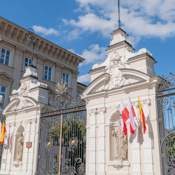 Stigla optužba na adresu bivšeg premijera Poljske: Prekoračenje ovlašćenja