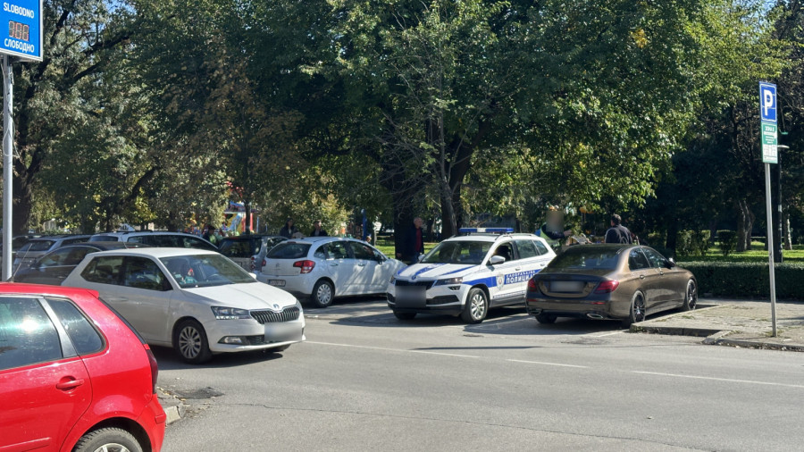Udaren pešak u centru grada: Policija stigla na lice mesta FOTO