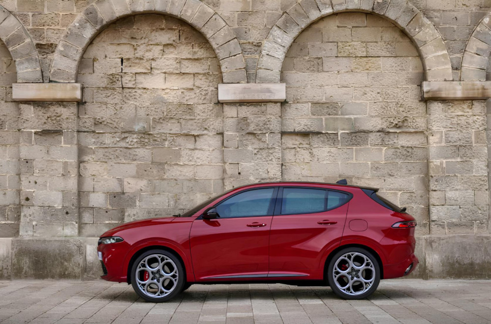 Alfa Romeo posrće u Americi, ali briljira u Evropi