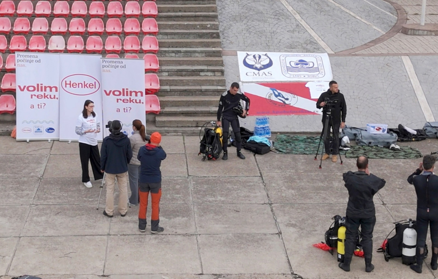 Kompanija Henkel čistila i Adu Ciganliju