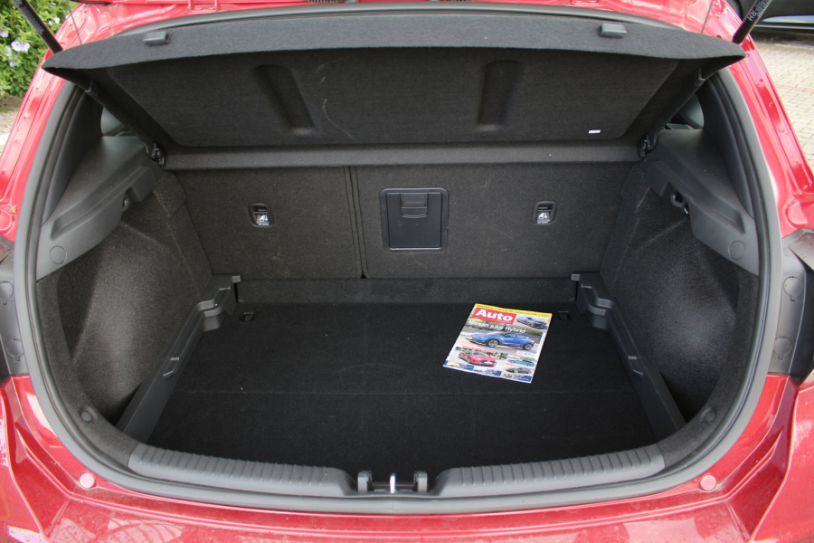 Test: Hyundai i30 1.5 DPi Premium – ispunjena očekivanja