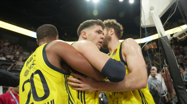 Zvezda ipak ima više sreće od Partizana – novi obrt u Evroligi